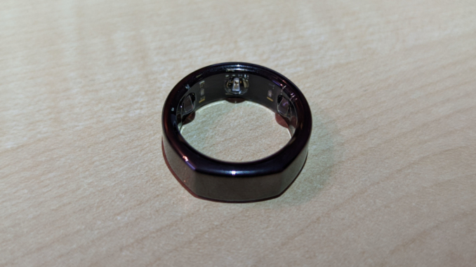 Oura ring 3 im test - ring liegend