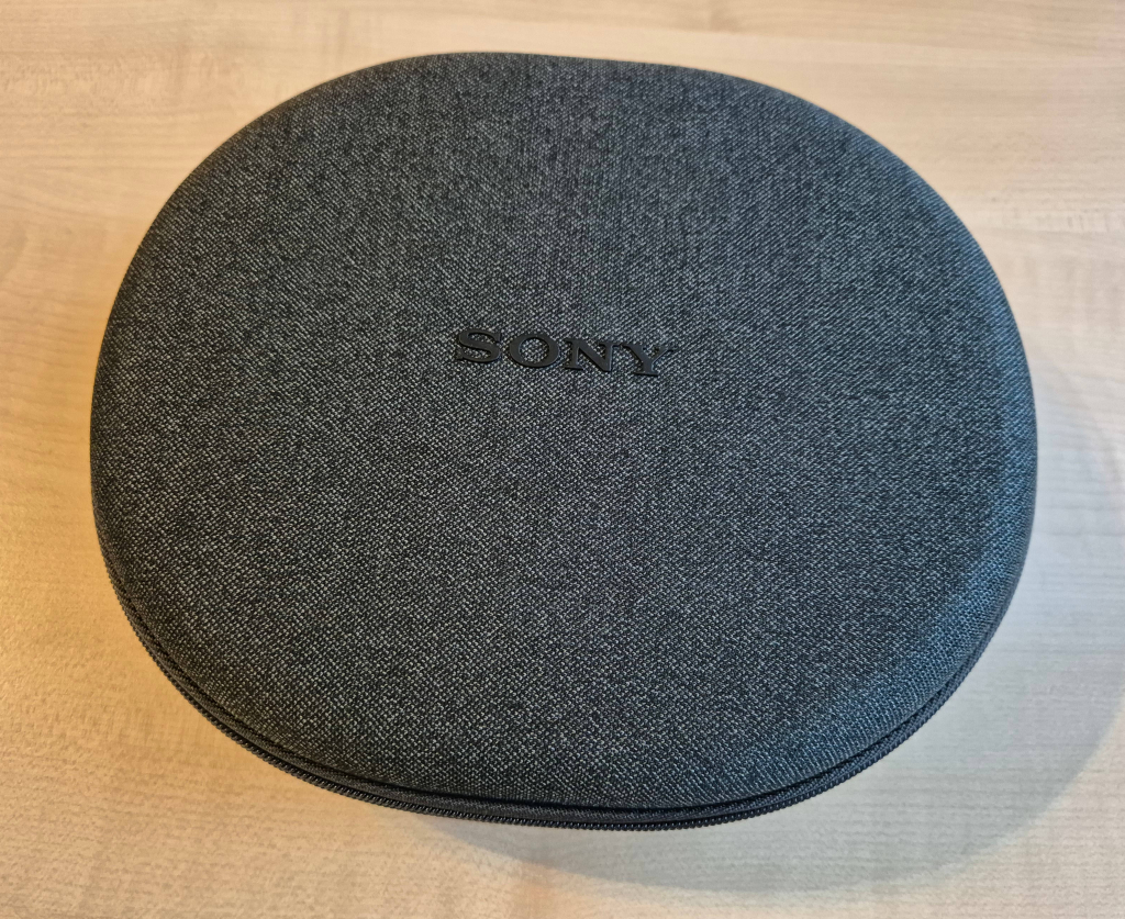 Sony ULT WEAR Review 4