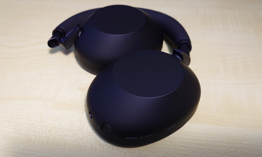 Sony WH 1000XM6 Review 6