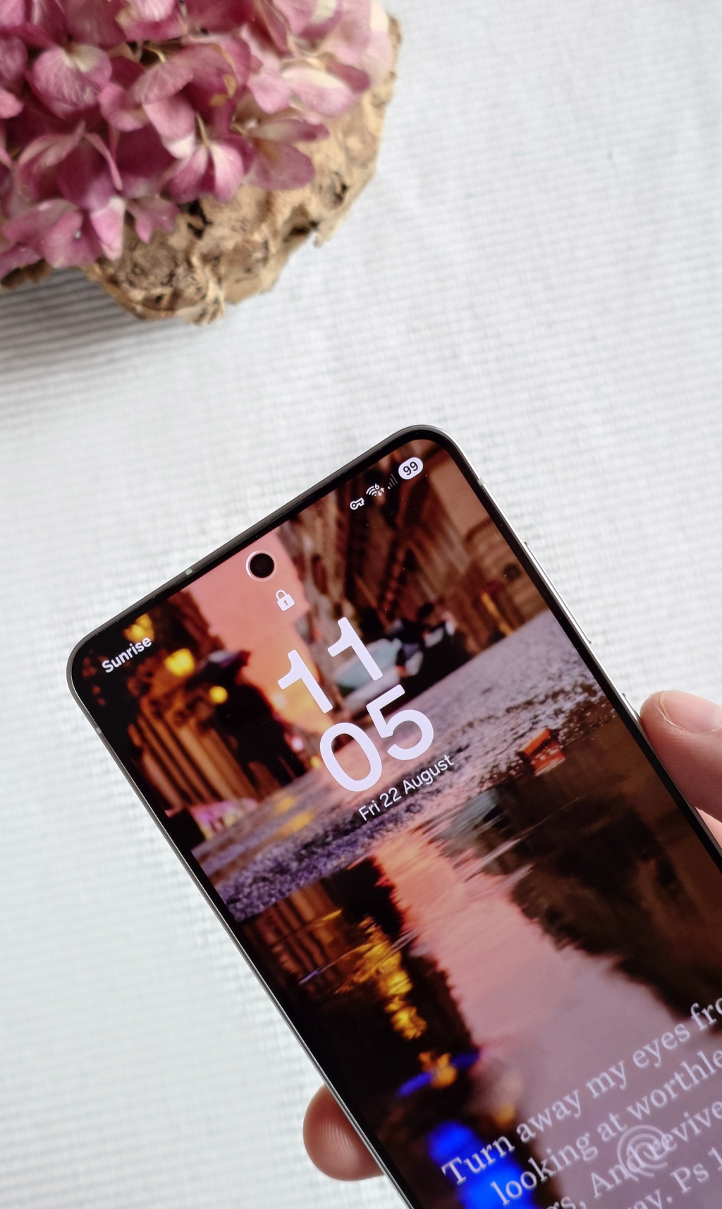 Samsung Galaxy S25 Edge Review 8
