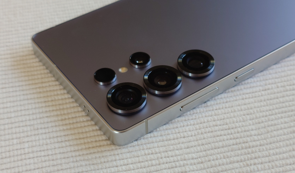 Samsung Galaxy S25 Ultra Review 1