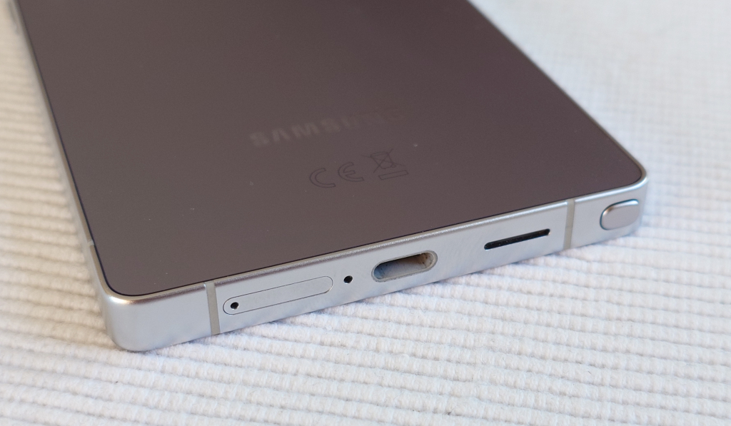 Samsung Galaxy S25 Ultra Review 4