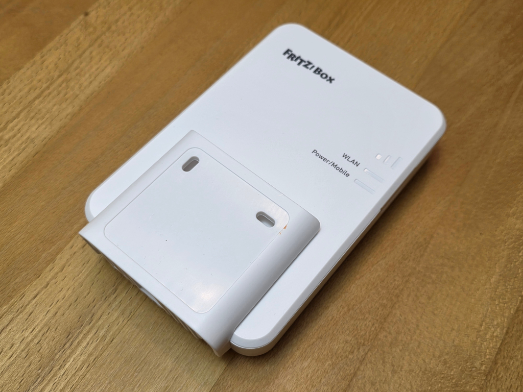 FRITZ!Box 6860 5G 6