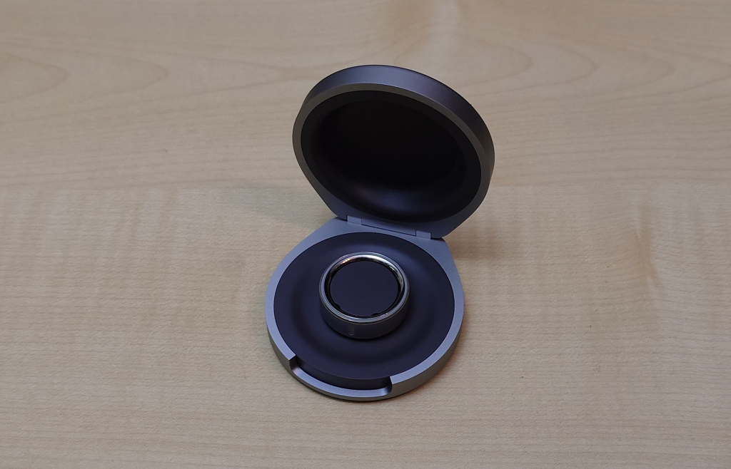 Oura Ring 4 Charging Case Review 7