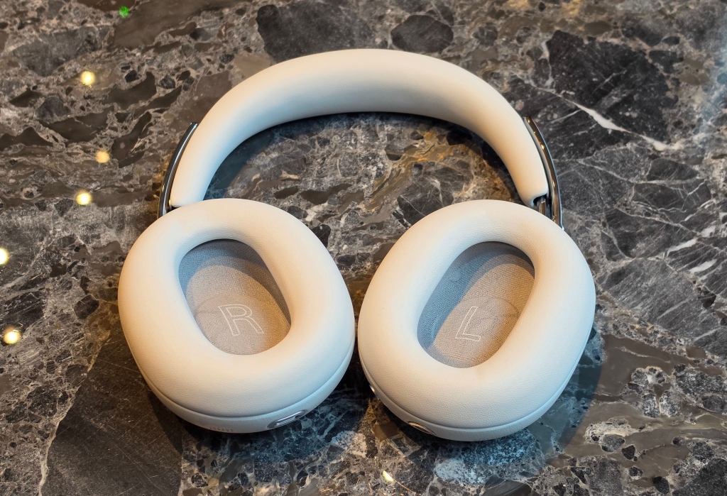 Sony 1000X THE COLLECTION Review 8